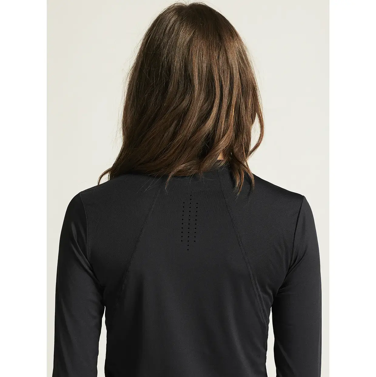 Craft ADV Essence 2 Hardloopshirt Lange Mouwen Zwart Dames