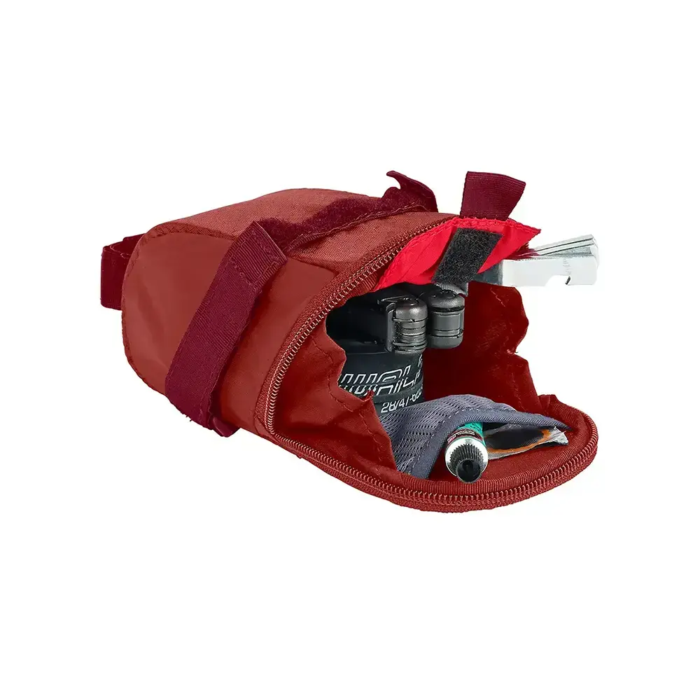 VAUDE Race Light L Zadeltas Rood