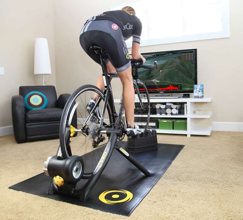 CycleOps Jet Fluid Pro trainer