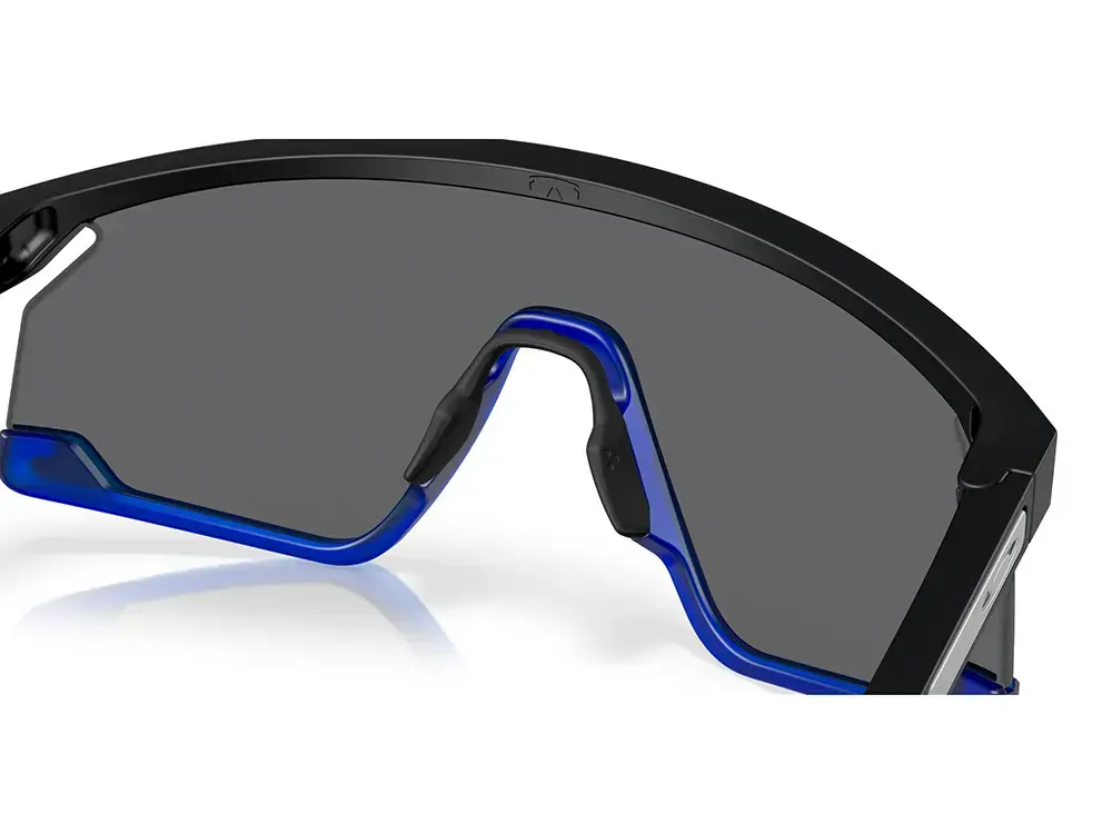 Oakley Bxtr Sport Zonnebril Prizm Black Lens Mat Zwart/Blauw