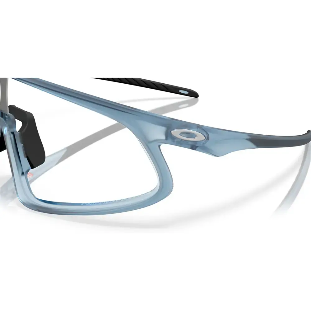 Oakley RSLV Sport Zonnebril Photochromic Mat Transparant