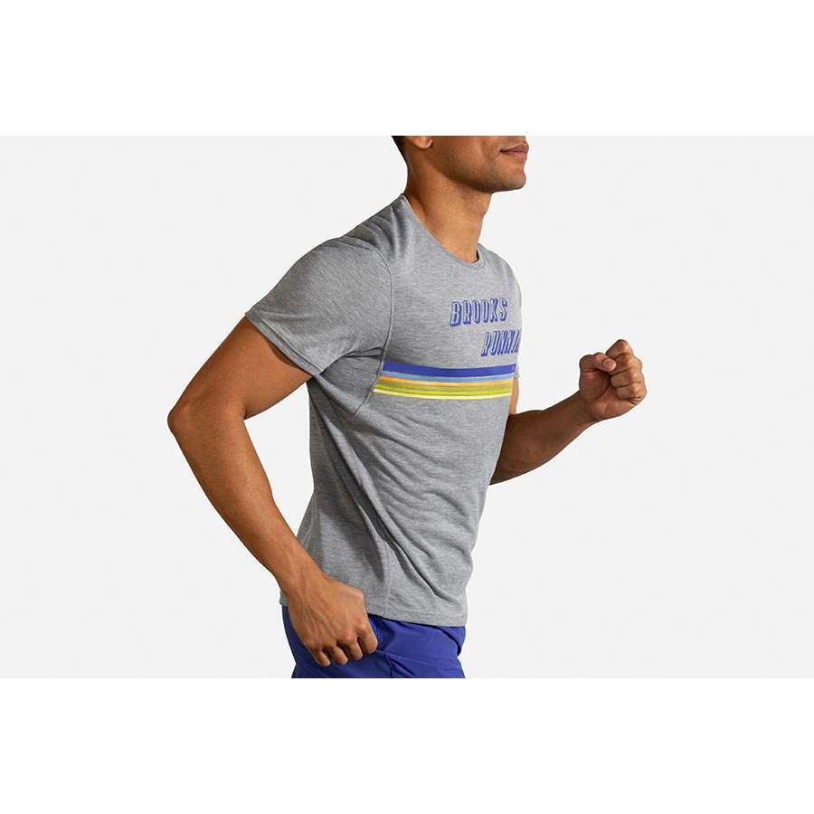 Brooks Distance Graphic Hardloopshirt Korte Mouwen Grijs/Blauw/Geel Heren