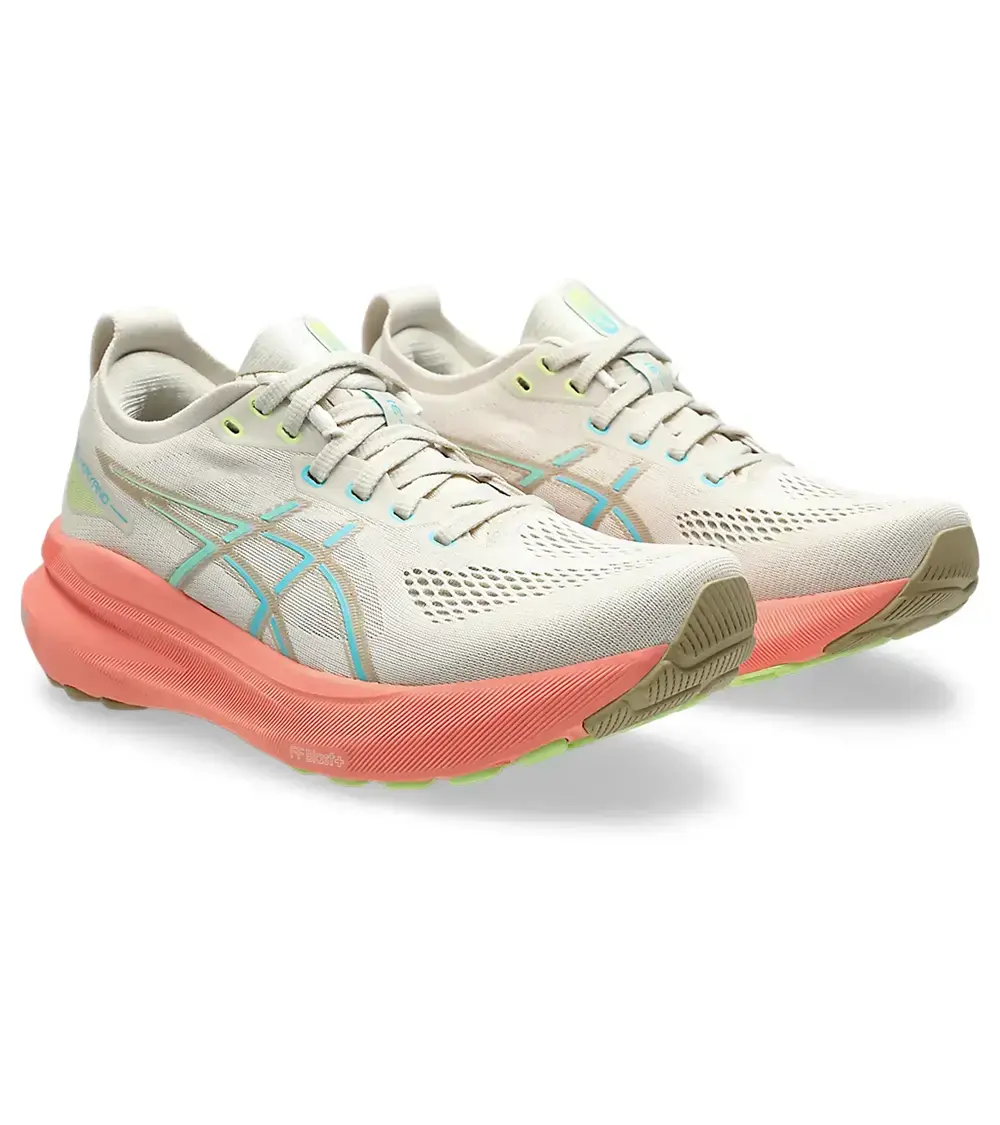 ASICS Gel-Kayano 31 Hardloopschoenen Beige/Roze Dames