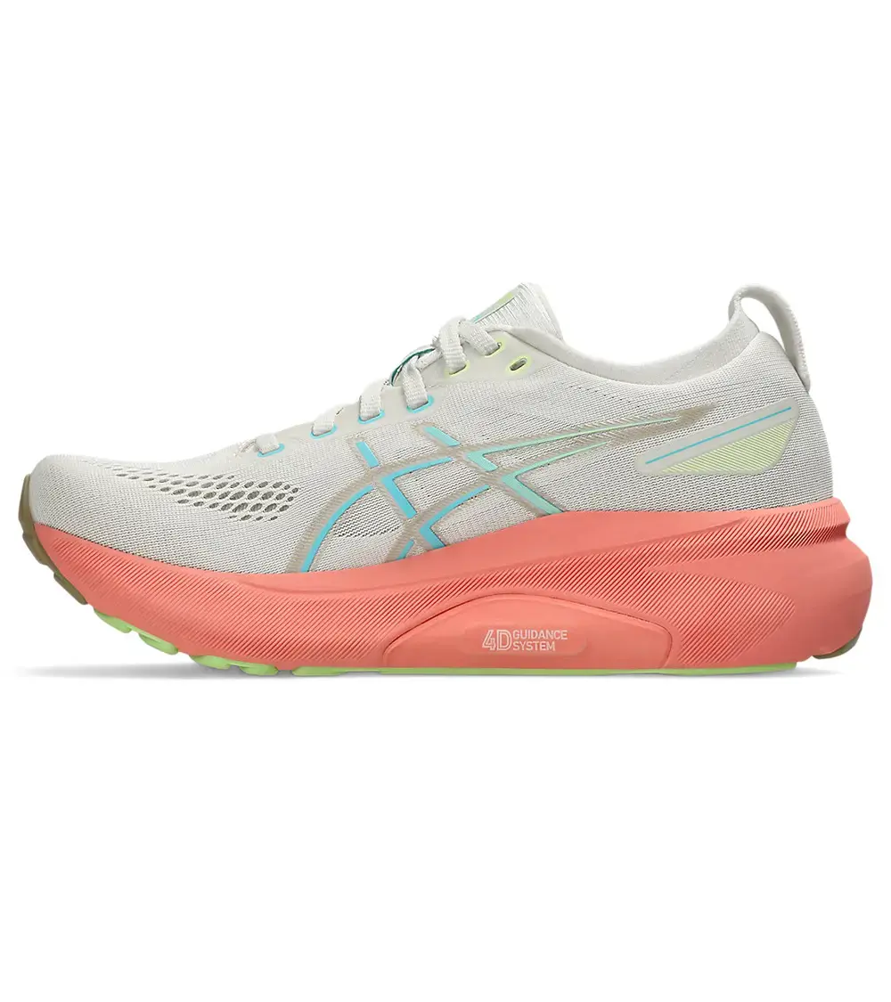 ASICS Gel-Kayano 31 Hardloopschoenen Beige/Roze Dames