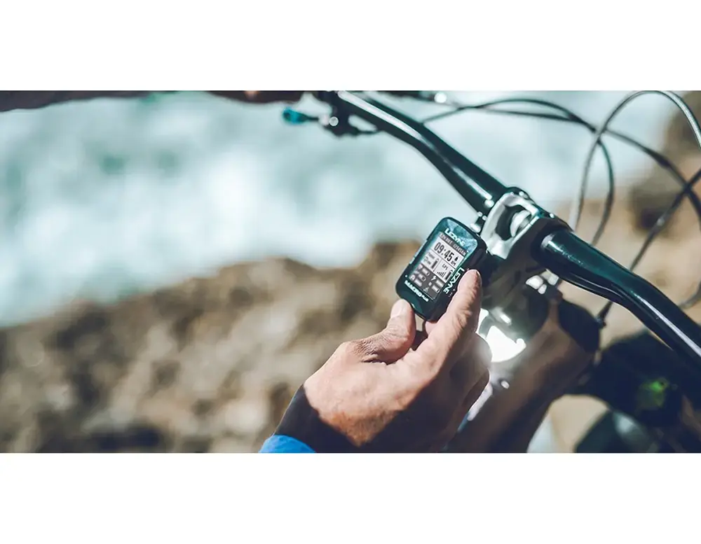 Lezyne Macro Plus GPS