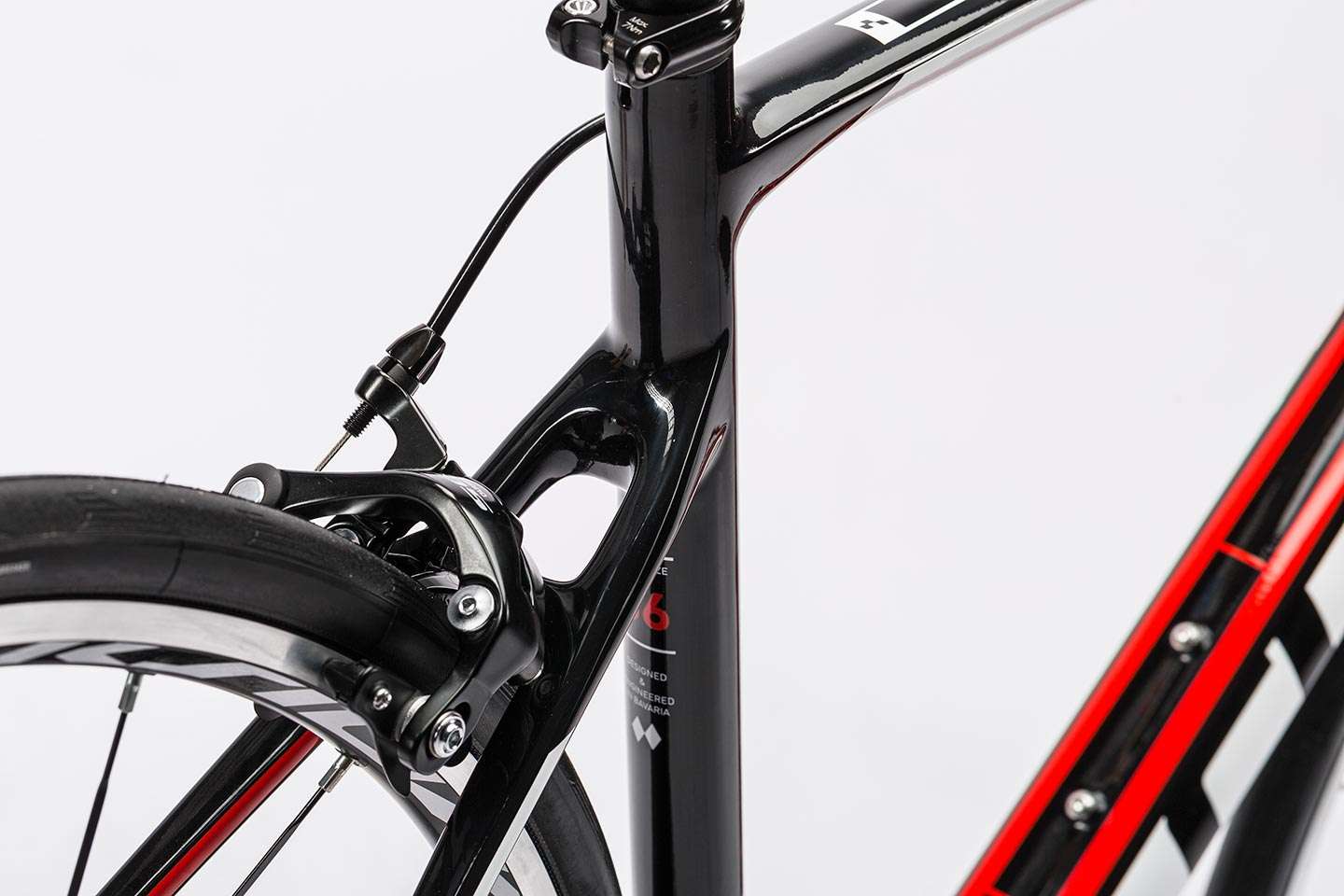 Cube Attain GTC Carbon´n´red Racefiets