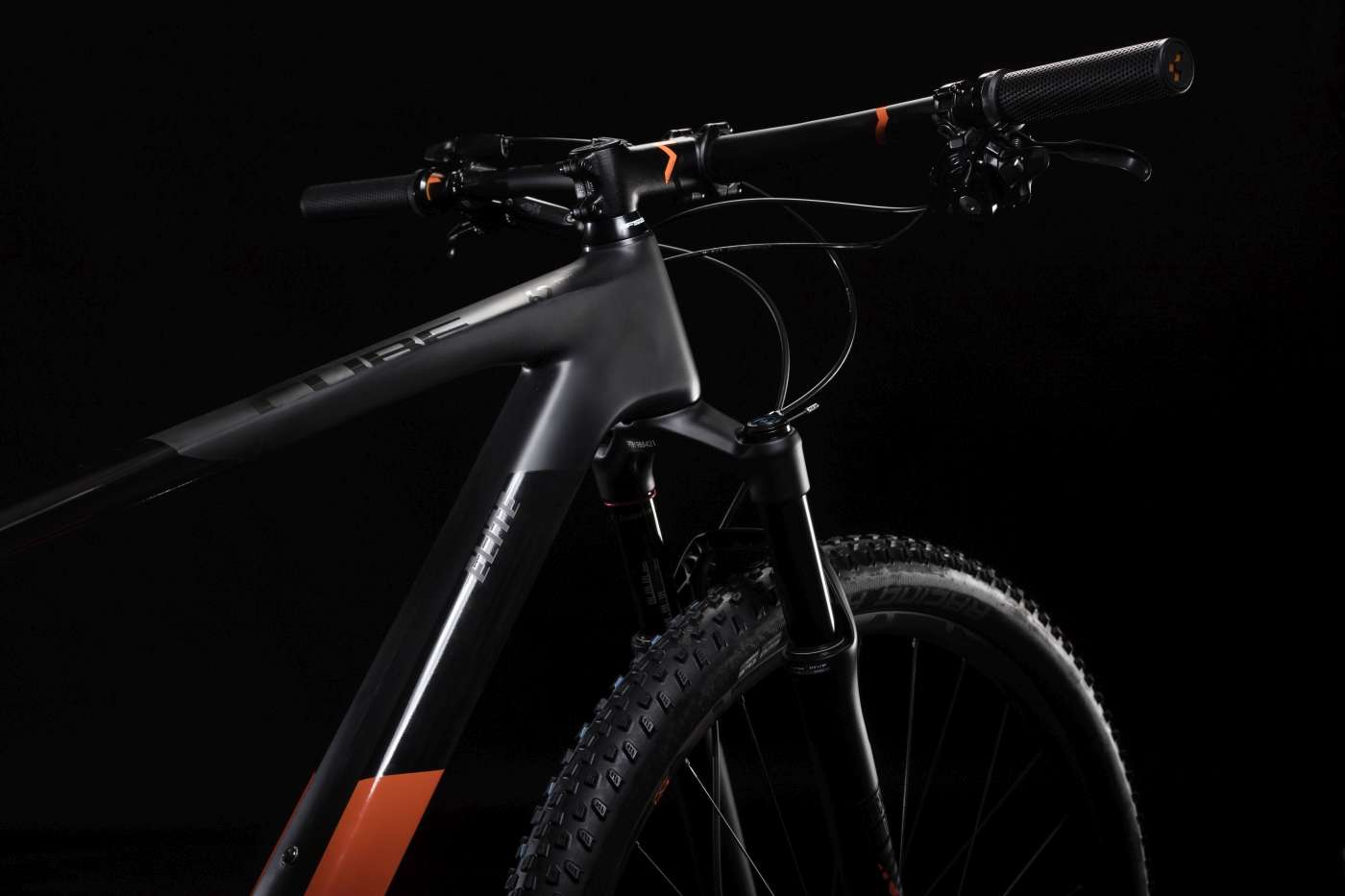 Cube Elite C:62 Race Mountainbike Carbon/Oranje Heren 29 inch